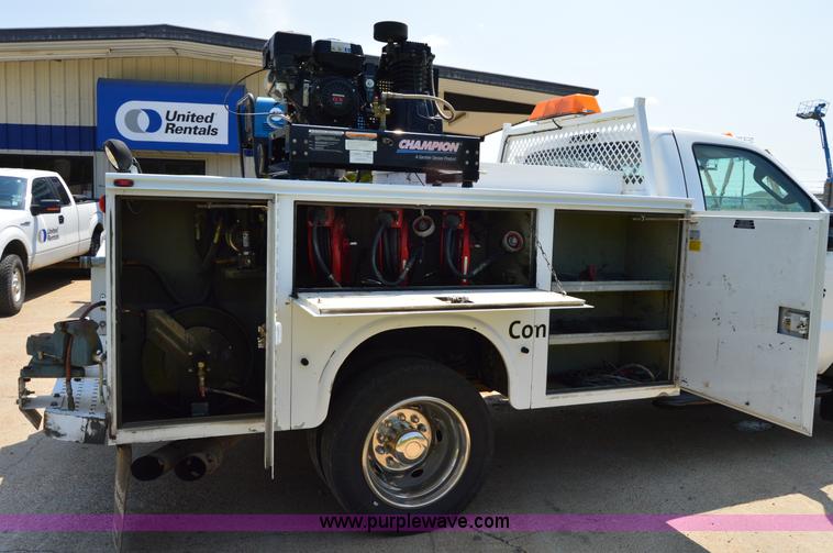 image for item H2935 2008 Ford F450 Super Duty service truck