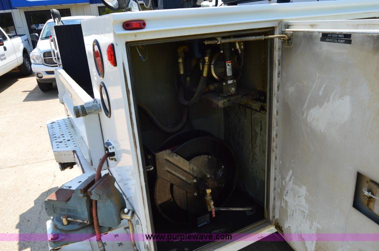 image for item H2935 2008 Ford F450 Super Duty service truck