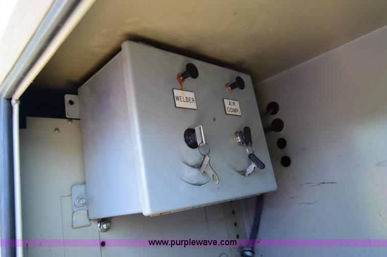 image for item H2935 2008 Ford F450 Super Duty service truck