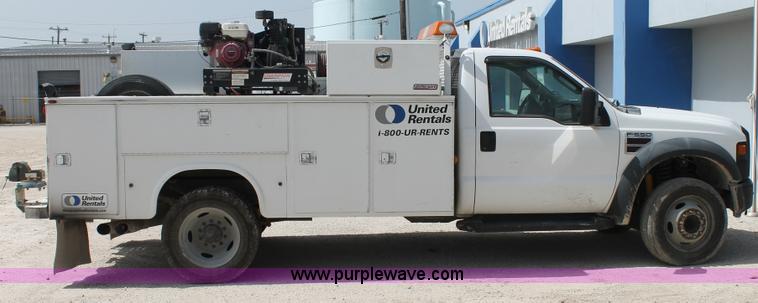 image for item H2985 2008 Ford F550 service truck