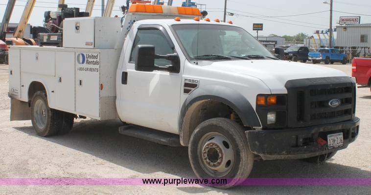 image for item H2985 2008 Ford F550 service truck