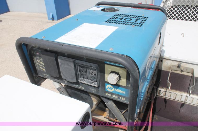 image for item H2985 2008 Ford F550 service truck