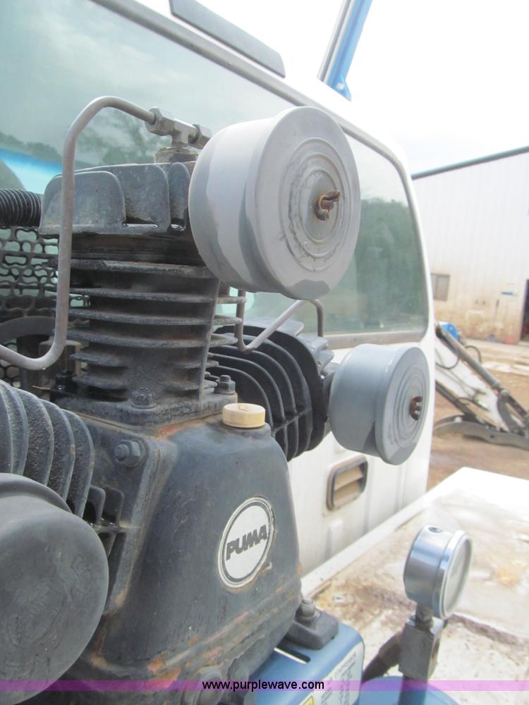 image for item H8920 2007 Ford F550 Super Duty XL service truck