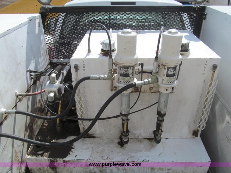 image for item H8920 2007 Ford F550 Super Duty XL service truck