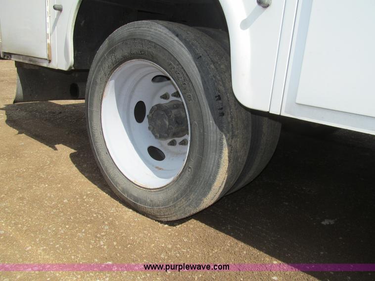 image for item H8920 2007 Ford F550 Super Duty XL service truck