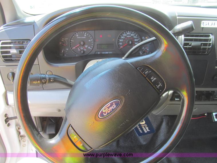 image for item H8921 2007 Ford F550 Super Duty XL service truck