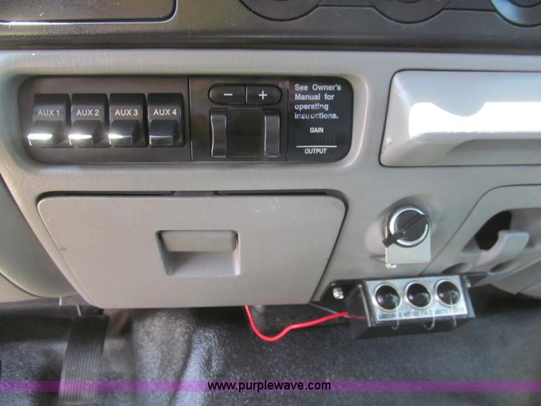 image for item H8921 2007 Ford F550 Super Duty XL service truck