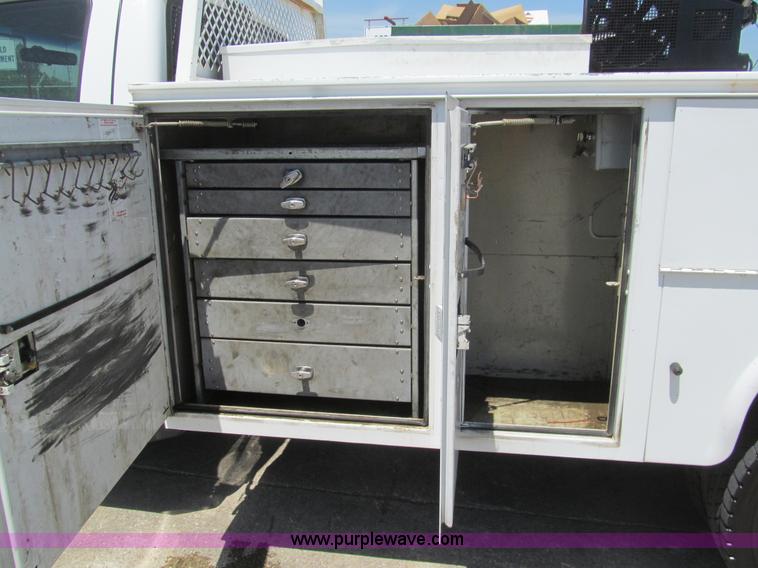 image for item H8921 2007 Ford F550 Super Duty XL service truck