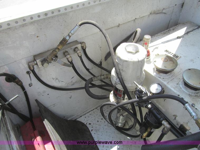 image for item H8921 2007 Ford F550 Super Duty XL service truck