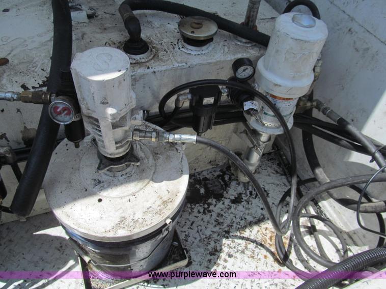 image for item H8921 2007 Ford F550 Super Duty XL service truck