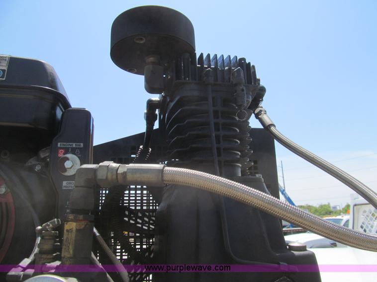 image for item H8921 2007 Ford F550 Super Duty XL service truck