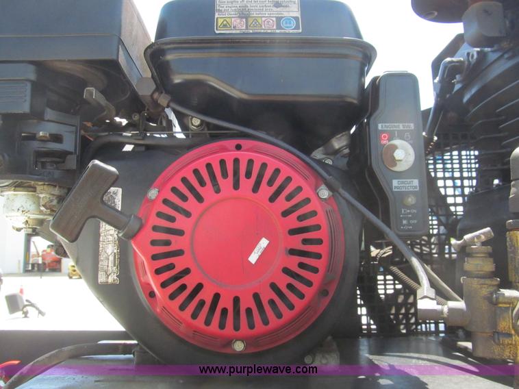 image for item H8921 2007 Ford F550 Super Duty XL service truck