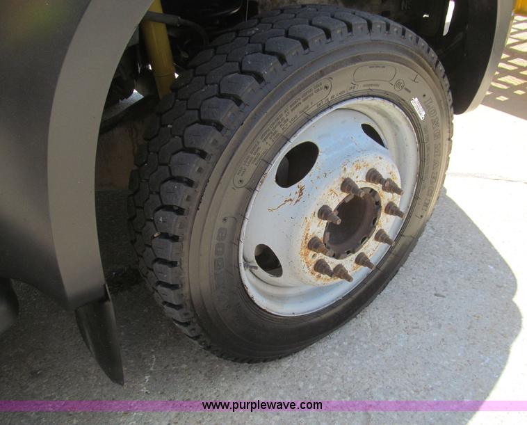 image for item H8921 2007 Ford F550 Super Duty XL service truck