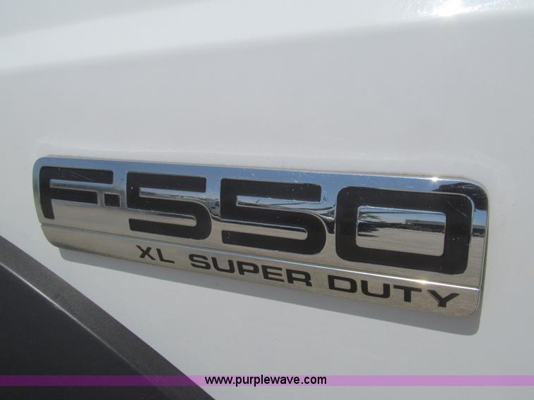 image for item H8921 2007 Ford F550 Super Duty XL service truck