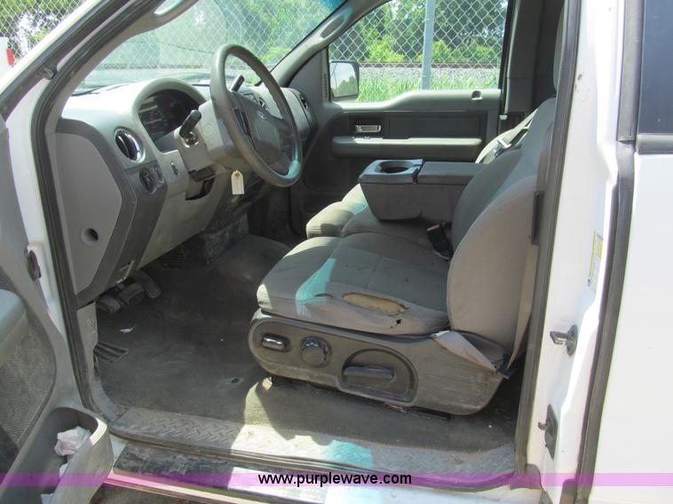 image for item H8922 2007 Ford F150 XLT SuperCab pickup truck