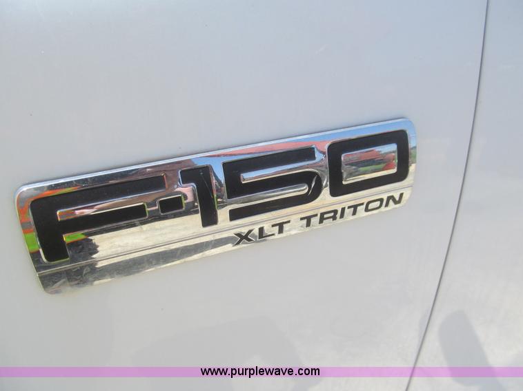 image for item H8922 2007 Ford F150 XLT SuperCab pickup truck