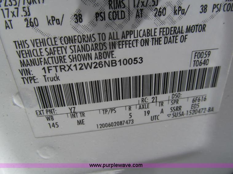 image for item H8925 2006 Ford F150 XLT SuperCab pickup truck