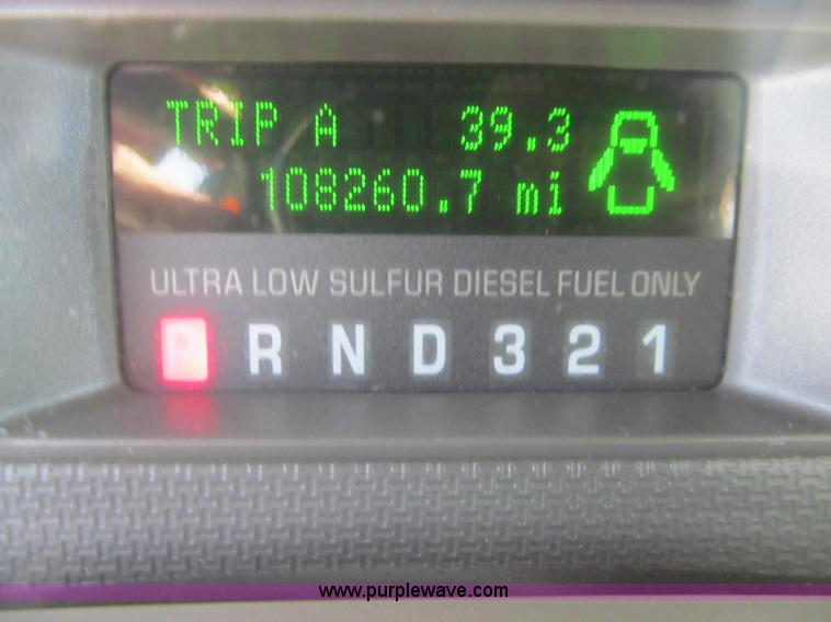 image for item H8926 2008 Ford F550 Super Duty XL service truck with crane