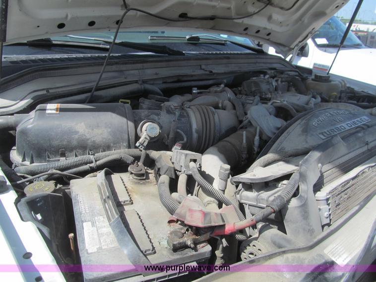 image for item H8926 2008 Ford F550 Super Duty XL service truck with crane