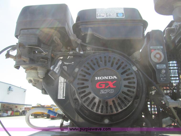 image for item H8926 2008 Ford F550 Super Duty XL service truck with crane