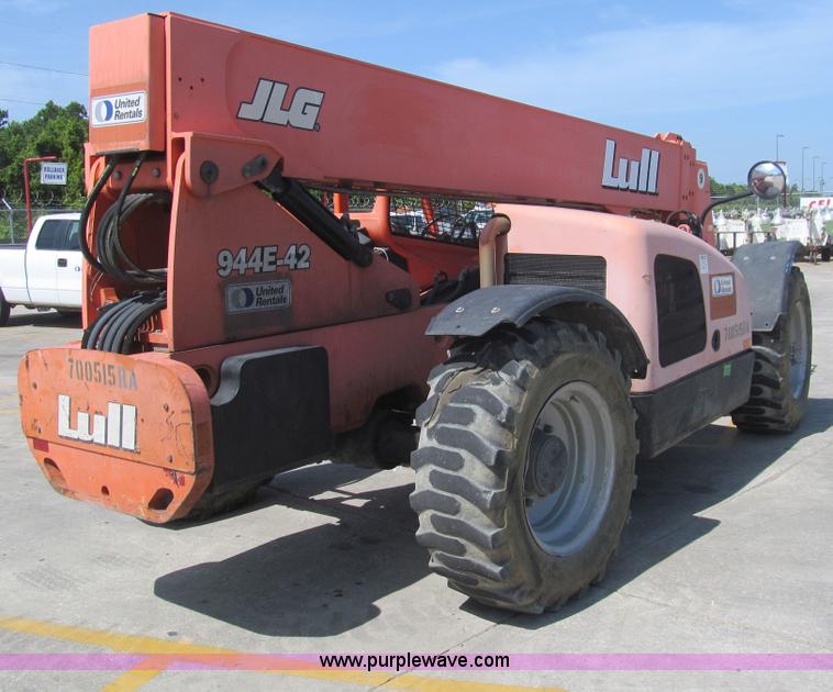 image for item H8927 2007 Lull 944E-42 telehandler