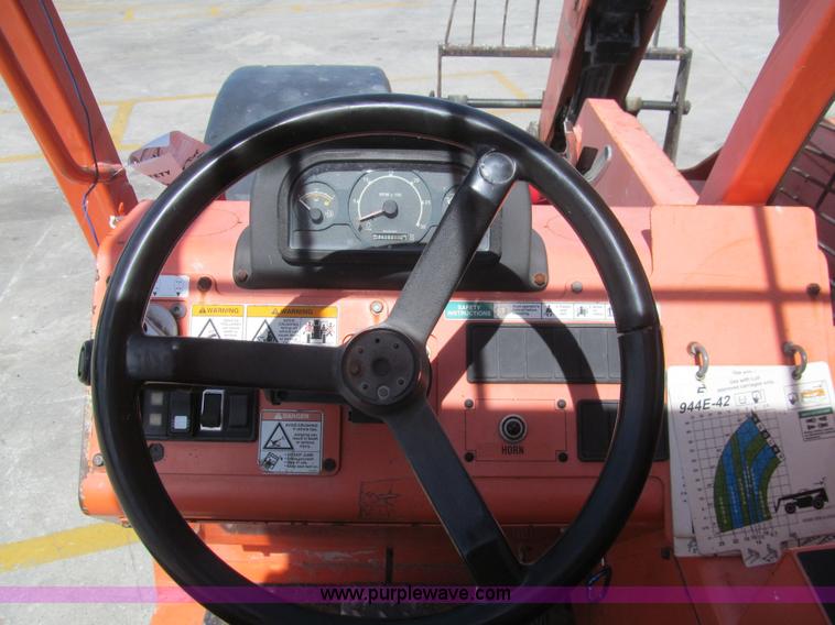 image for item H8927 2007 Lull 944E-42 telehandler