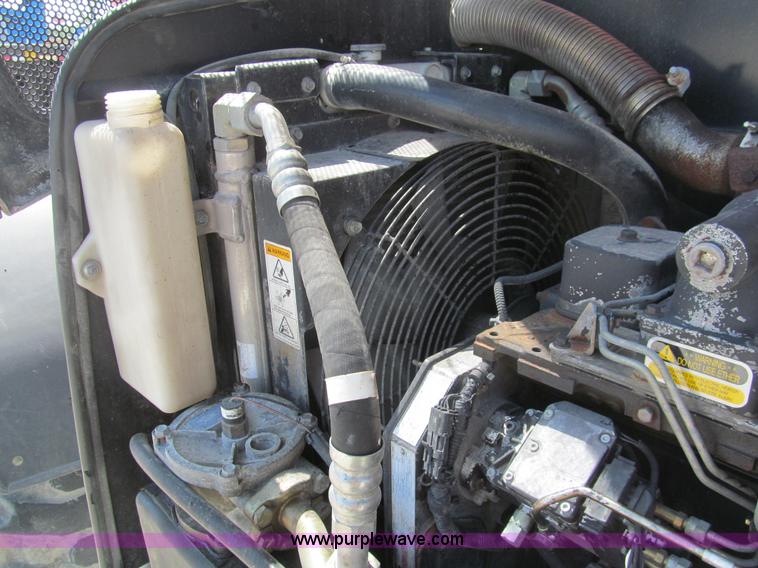 image for item H8927 2007 Lull 944E-42 telehandler