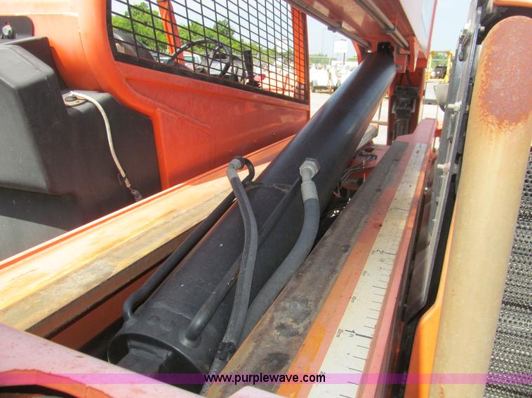 image for item H8927 2007 Lull 944E-42 telehandler