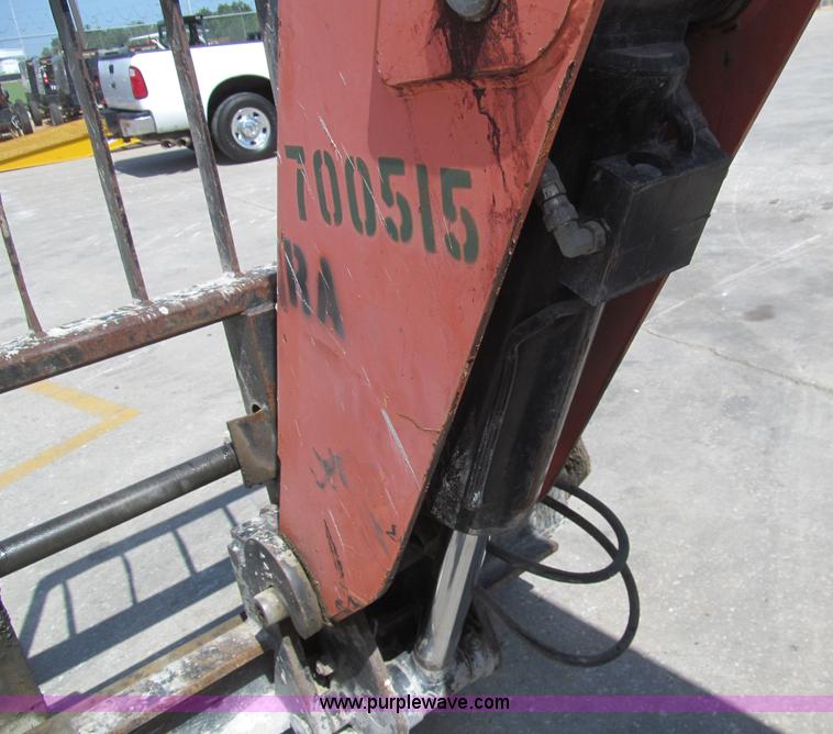 image for item H8927 2007 Lull 944E-42 telehandler