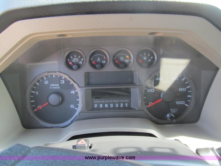 image for item H8928 2008 Ford F250 Super Duty XLT SuperCab pickup truck