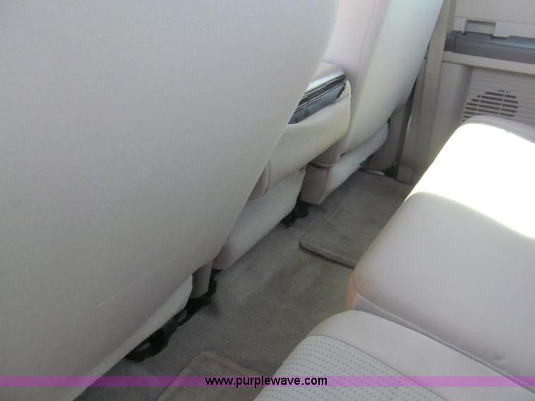 image for item H8928 2008 Ford F250 Super Duty XLT SuperCab pickup truck