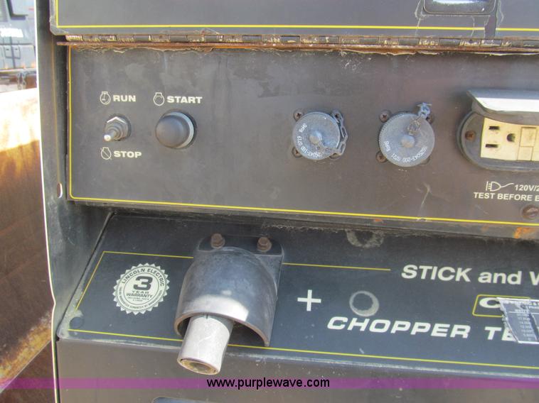 image for item H8929 2008 Lincoln Vantage 500 electric welder
