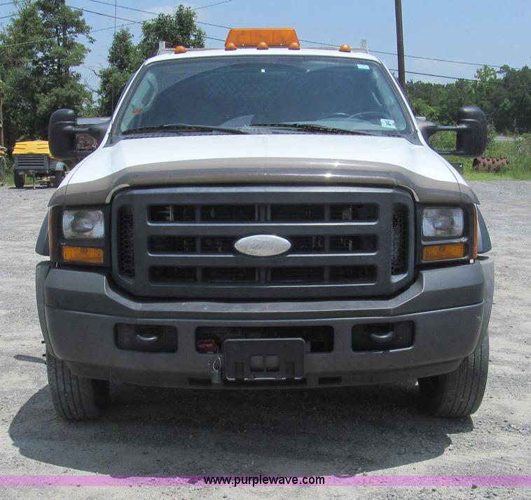 image for item H8930 2007 Ford F550 Super Duty XL service truck