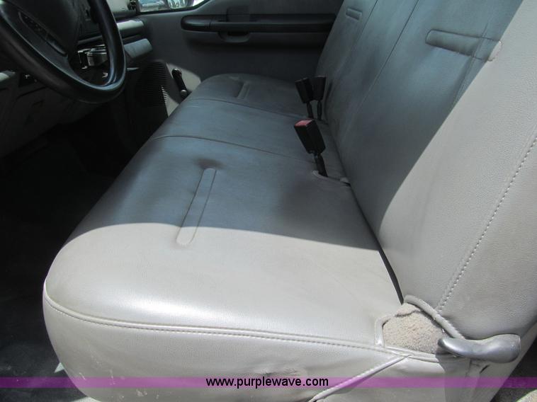 image for item H8930 2007 Ford F550 Super Duty XL service truck