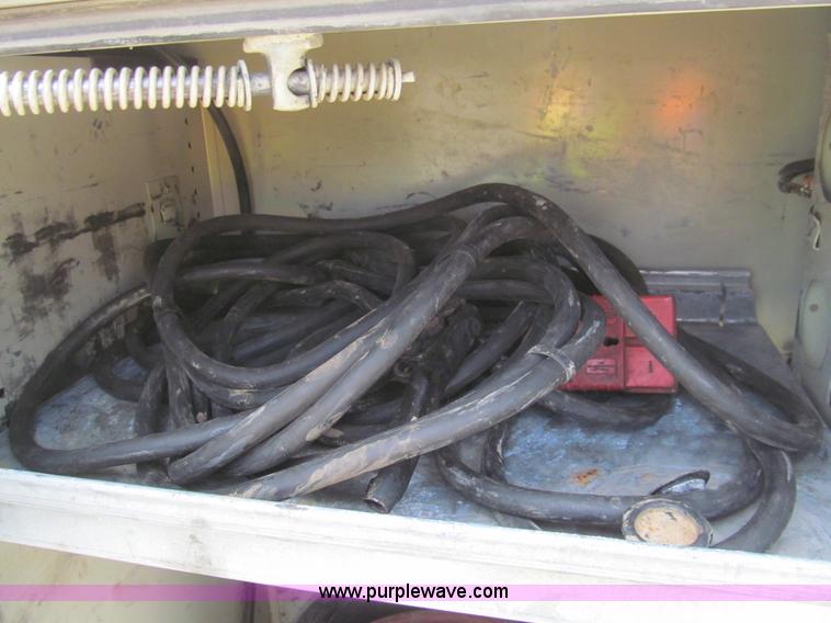 image for item H8930 2007 Ford F550 Super Duty XL service truck