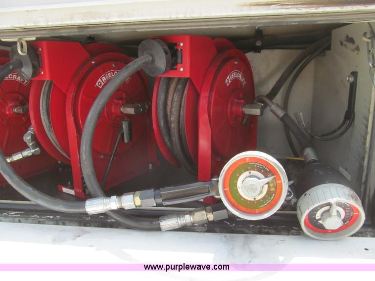 image for item H8930 2007 Ford F550 Super Duty XL service truck