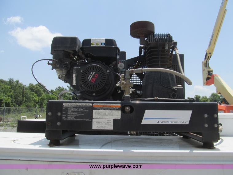 image for item H8930 2007 Ford F550 Super Duty XL service truck