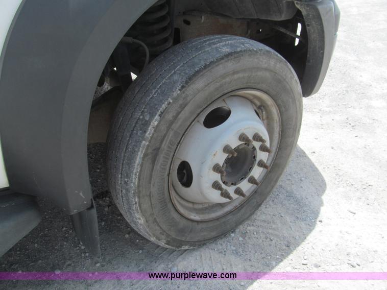 image for item H8930 2007 Ford F550 Super Duty XL service truck