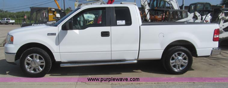image for item H8931 2007 Ford F150 XLT SuperCab pickup truck
