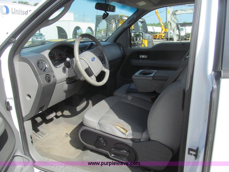 image for item H8931 2007 Ford F150 XLT SuperCab pickup truck