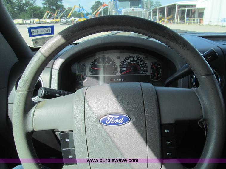 image for item H8931 2007 Ford F150 XLT SuperCab pickup truck