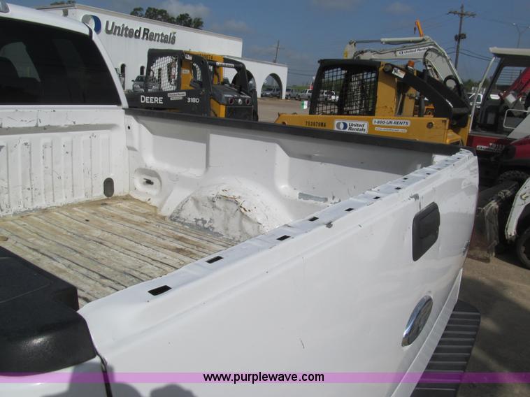 image for item H8931 2007 Ford F150 XLT SuperCab pickup truck