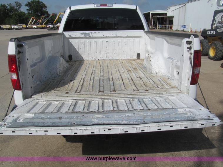 image for item H8931 2007 Ford F150 XLT SuperCab pickup truck
