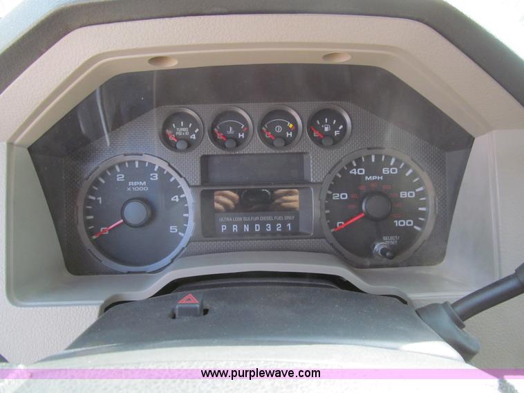 image for item H8932 2008 Ford F550 Super Duty XL service truck
