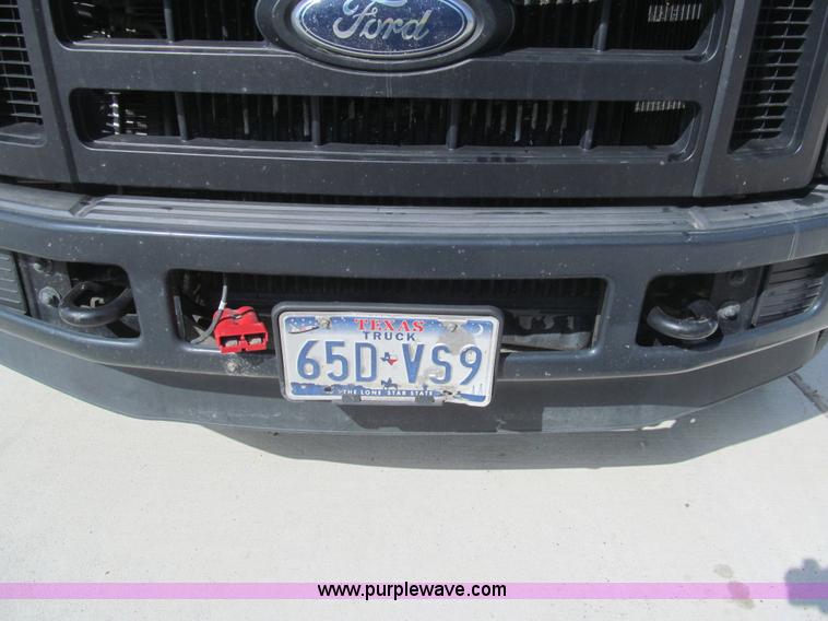 image for item H8932 2008 Ford F550 Super Duty XL service truck