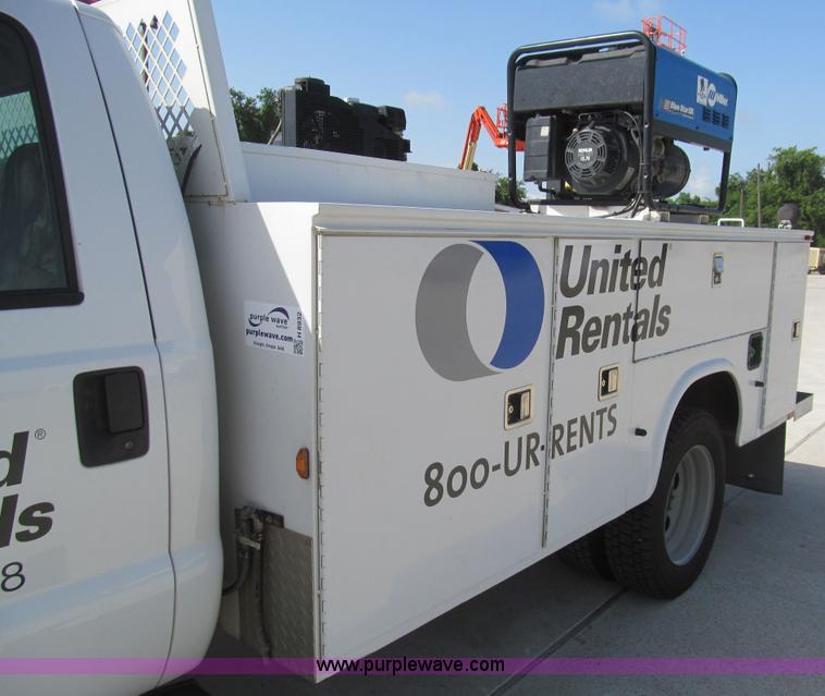 image for item H8932 2008 Ford F550 Super Duty XL service truck