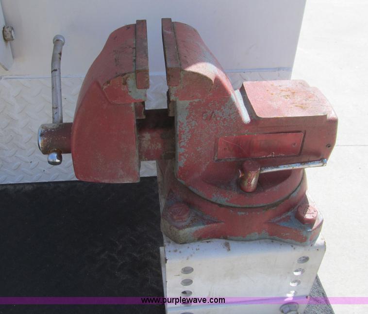 image for item H8932 2008 Ford F550 Super Duty XL service truck