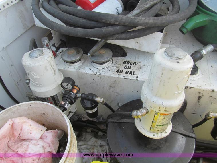 image for item H8932 2008 Ford F550 Super Duty XL service truck