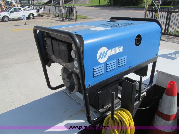 image for item H8932 2008 Ford F550 Super Duty XL service truck