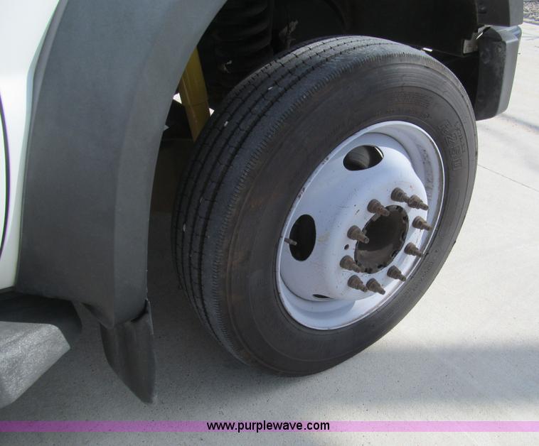 image for item H8932 2008 Ford F550 Super Duty XL service truck